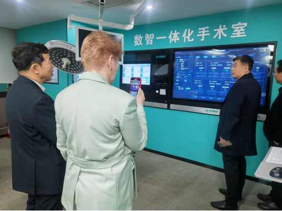 中俄友好、和平与发展委员会残疾人理事会俄方主席参访医标智联共筑数字医疗健康新丝路(图2) 中俄友好、和平与发展委员会残疾人理事会俄方主席参访医标智联共筑数字医疗健康新丝路(图2)